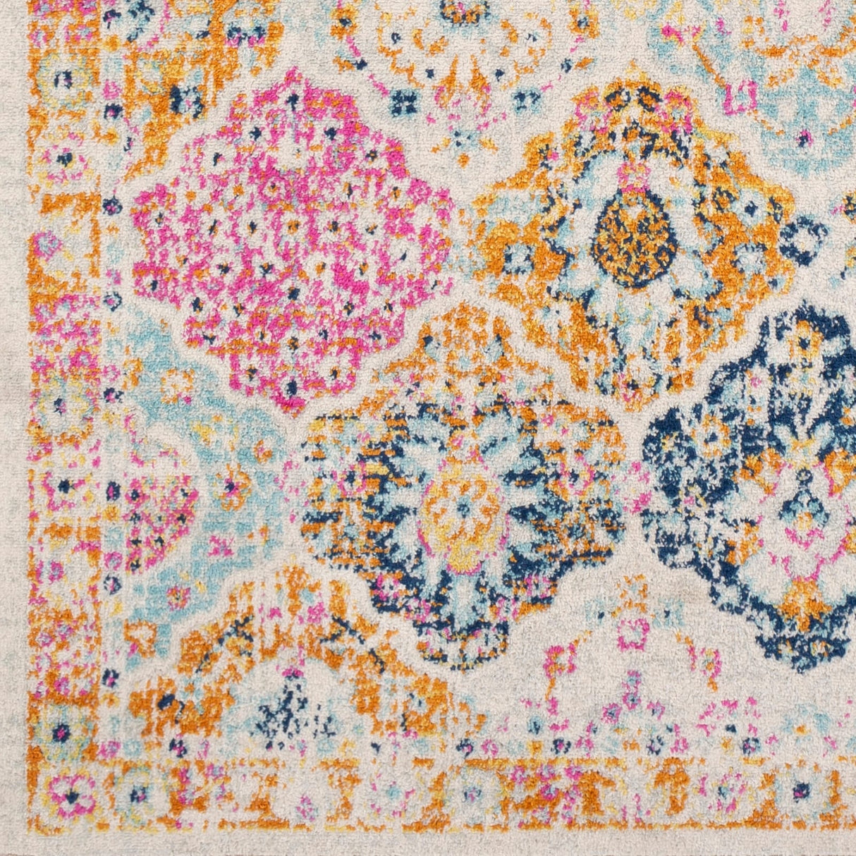 Artistic Weavers Van Winkle Patchwork Medallion Area Rug