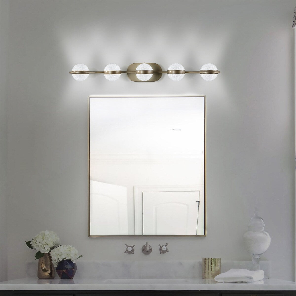 Vanity Lights with 5 LED Bulbs for Bathroom Lighting