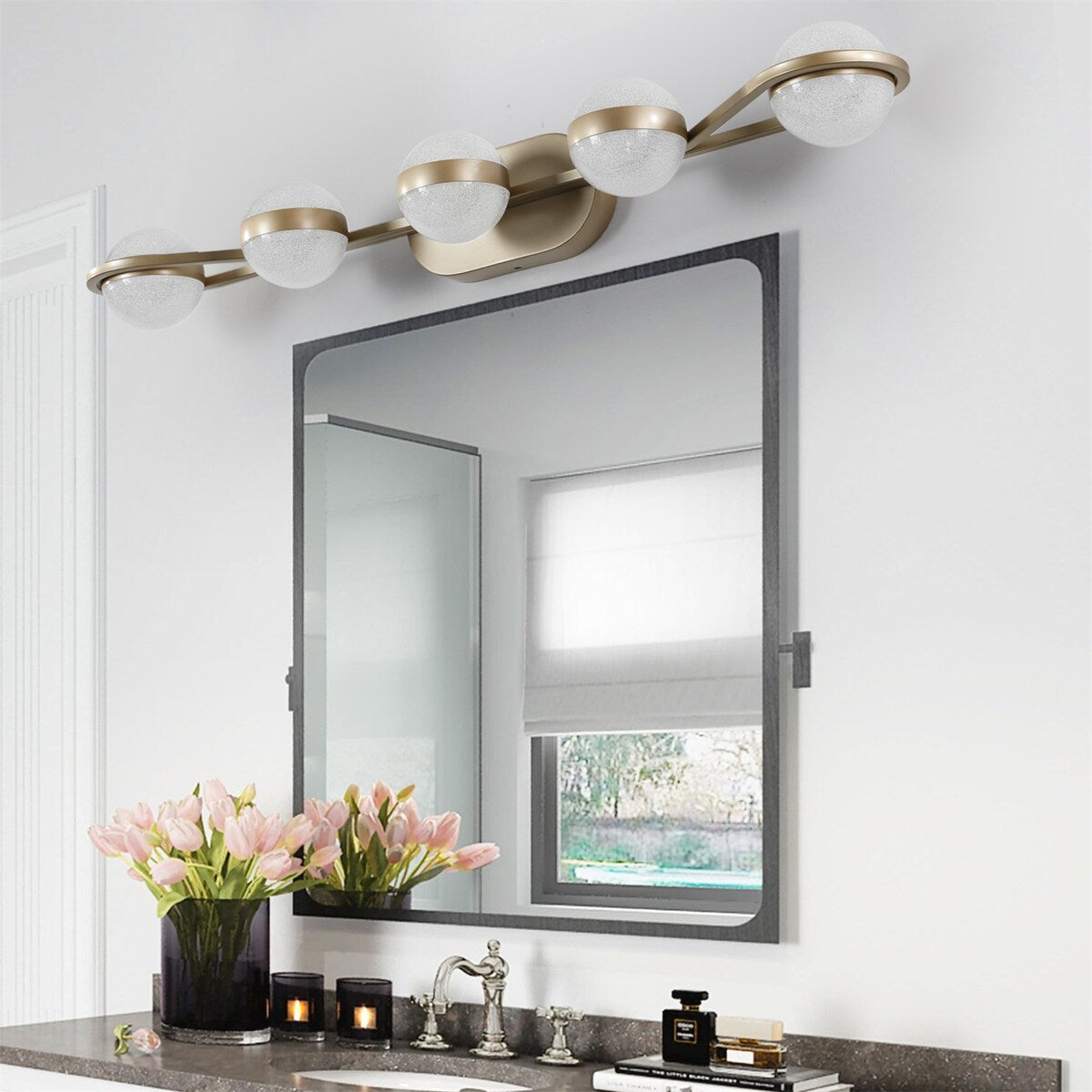 Vanity Lights with 5 LED Bulbs for Bathroom Lighting