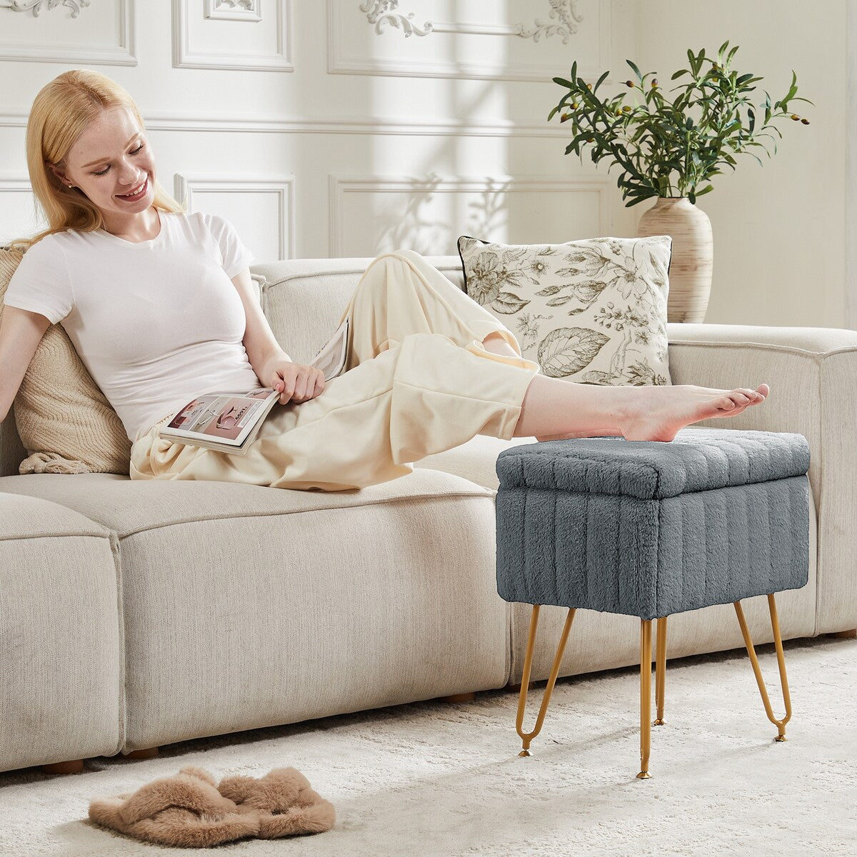 Vanity Stool Chair with Storage,Ottoman Faux Fur Soft Padded Makeup Footstools Seat with 4 Metal Legs Anti-Slip
