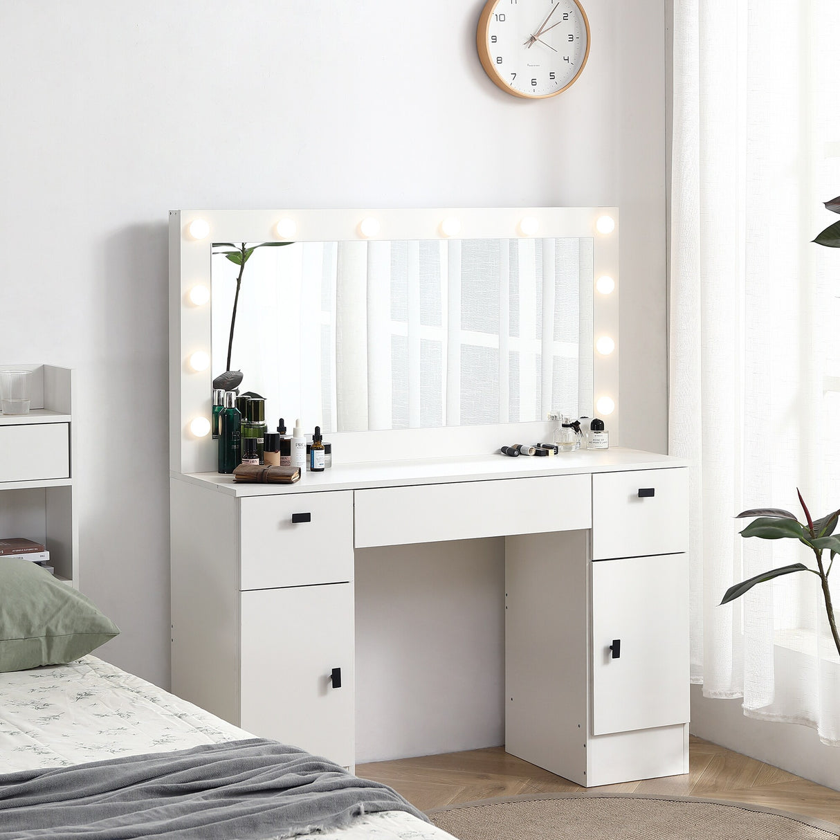 Vanity Table with Lighted Mirror