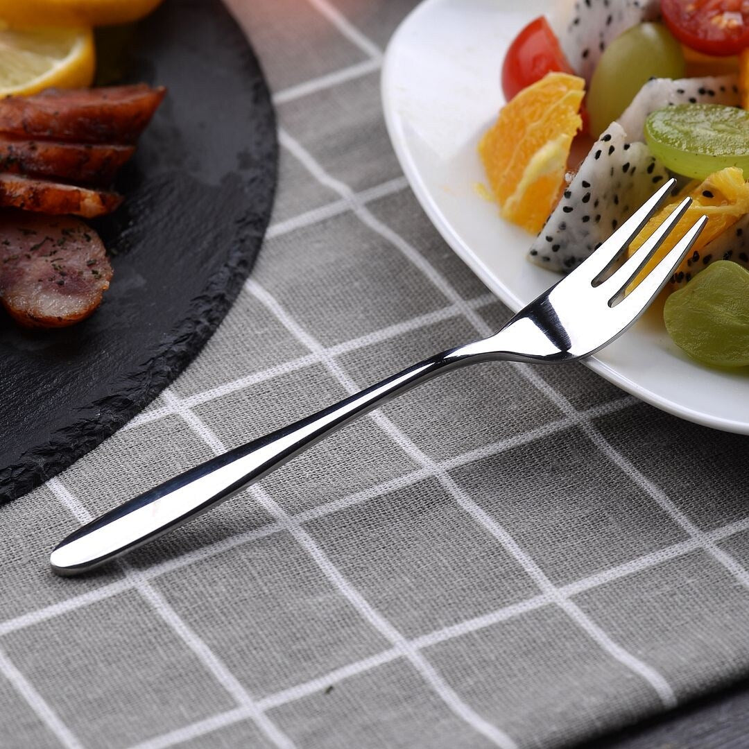 Velaze Gamma 60 pcs Silverware Flatware Set (Service for 12)