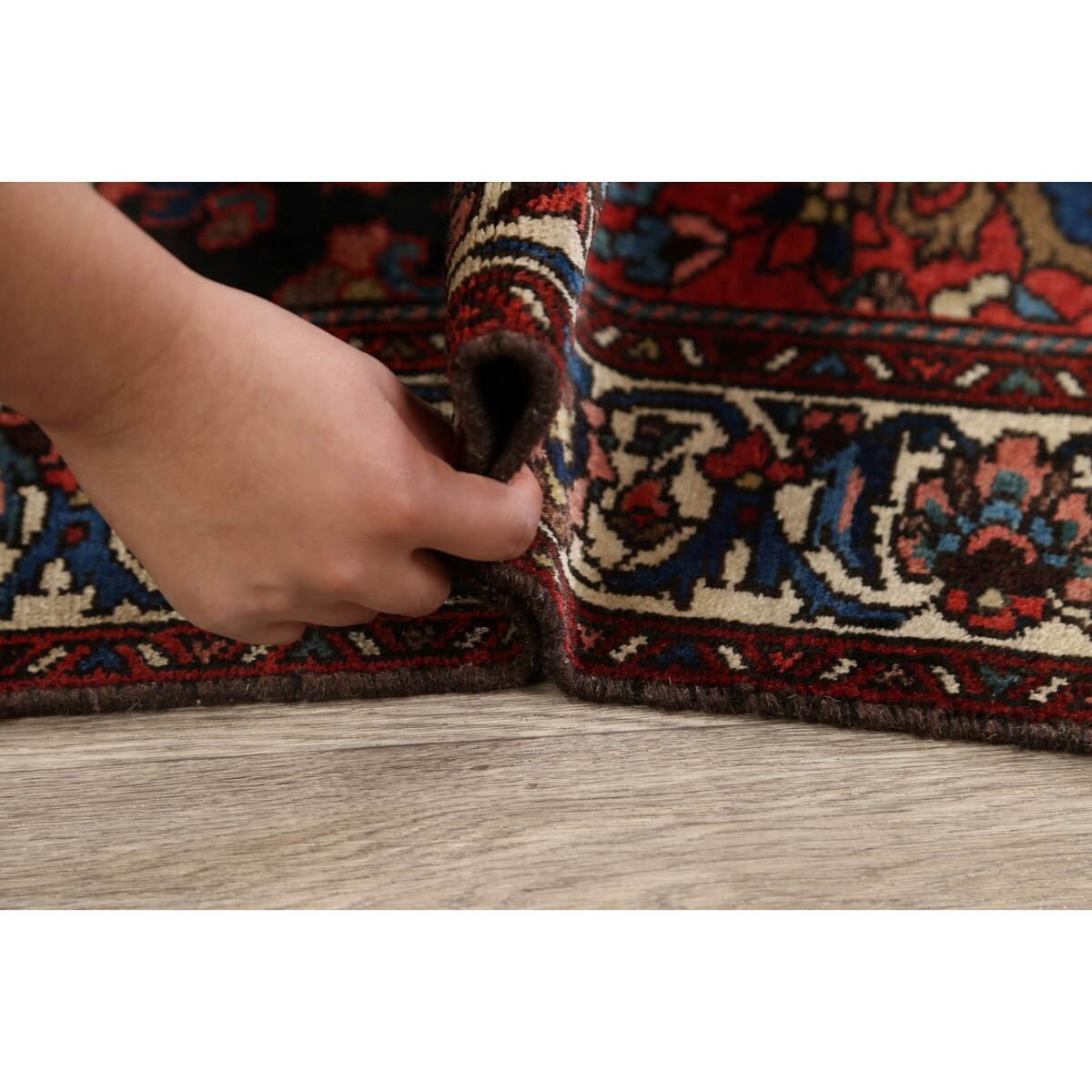 Vintage Floral Bakhtiari Persian Area Rug Wool Hand-knotted Carpet - 4'3" x 6'6"