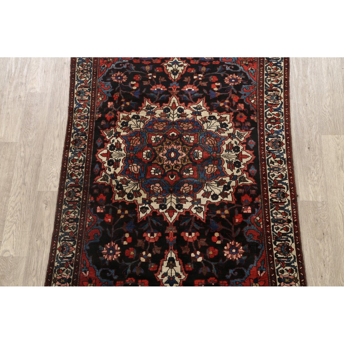 Vintage Floral Bakhtiari Persian Area Rug Wool Hand-knotted Carpet - 4'3" x 6'6"