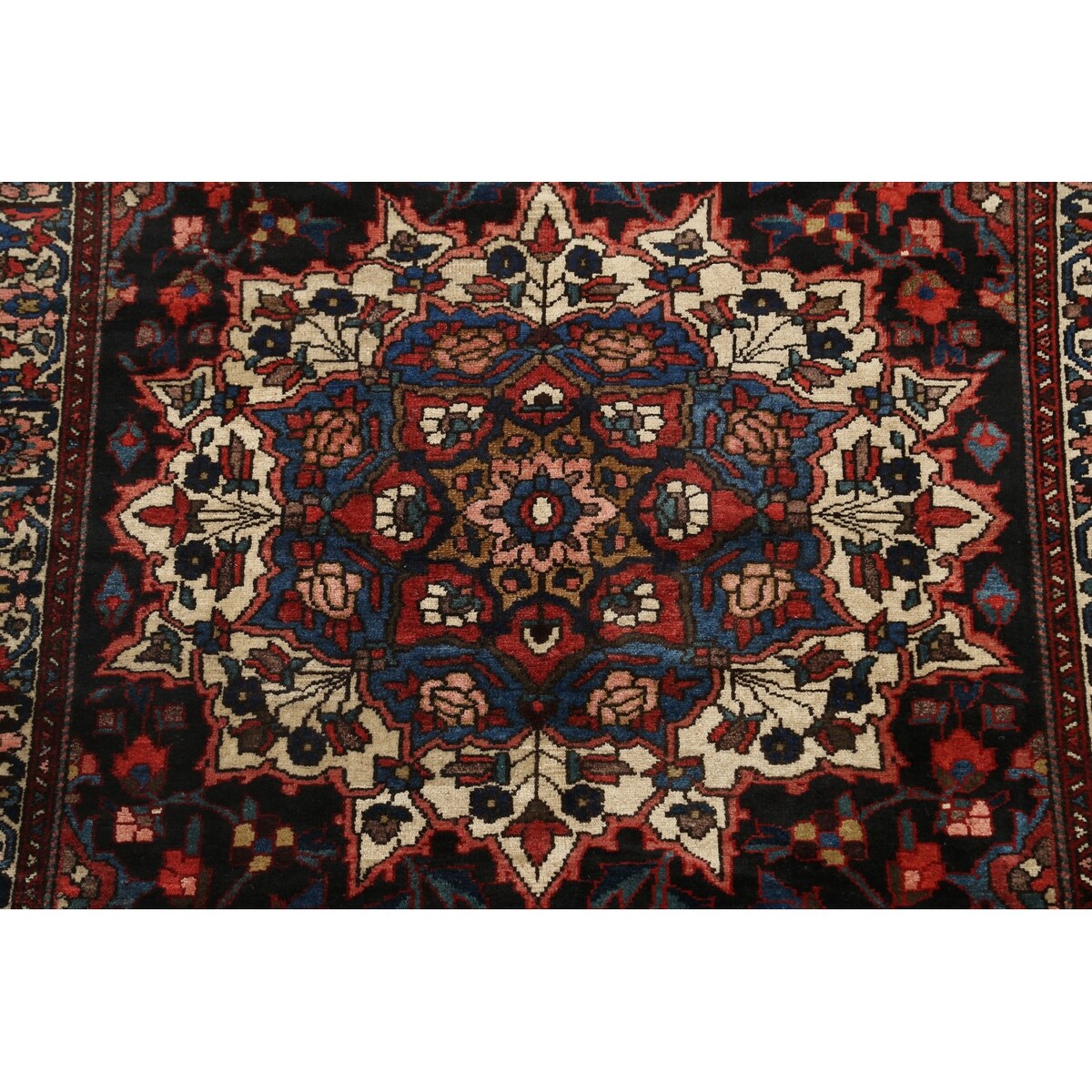 Vintage Floral Bakhtiari Persian Area Rug Wool Hand-knotted Carpet - 4'3" x 6'6"