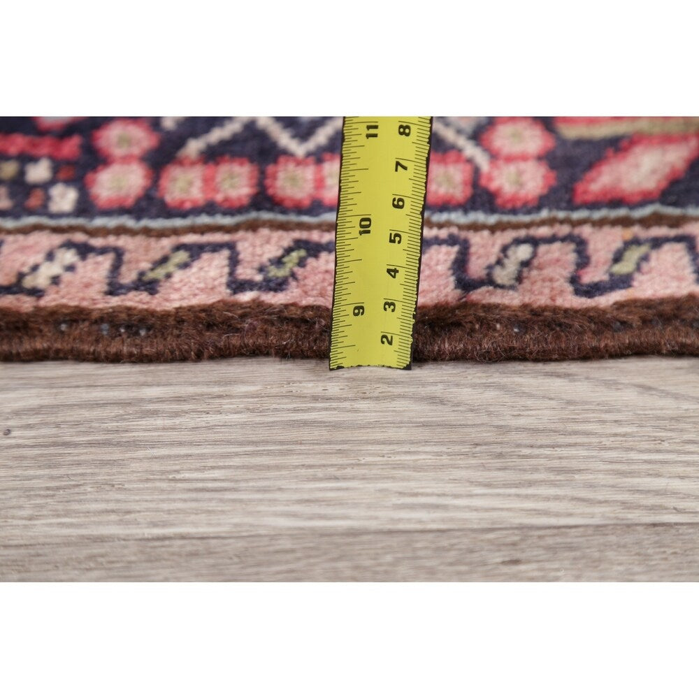 Vintage Gharajeh Traditional Oriental Hand Knotted Persian Area Rug - 7'10" x 5'3"