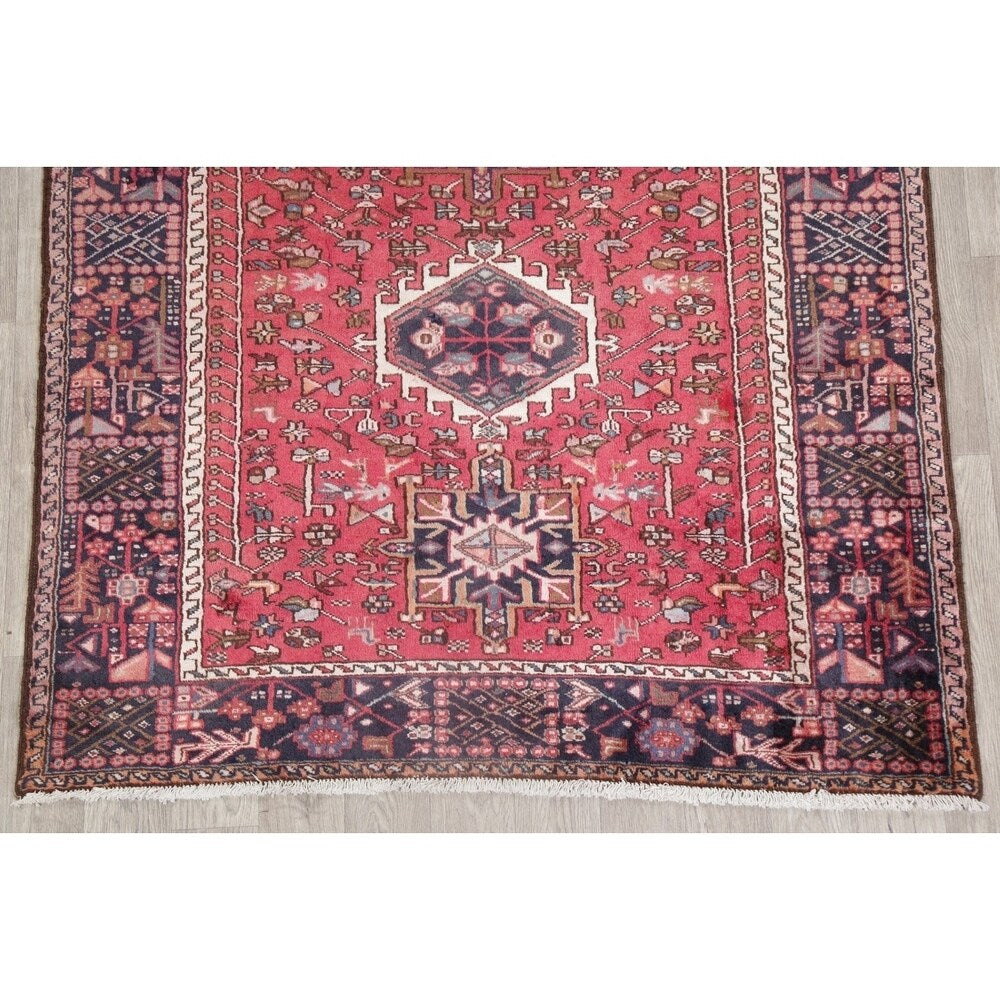 Vintage Gharajeh Traditional Oriental Hand Knotted Persian Area Rug - 7'10" x 5'3"
