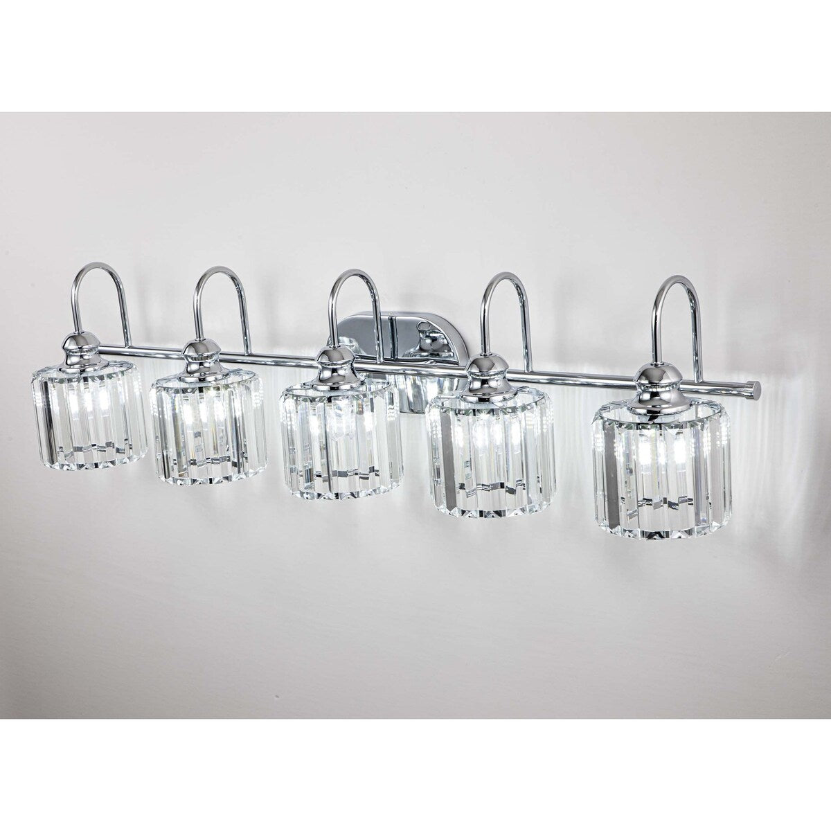5-light Vintage Luxury Modern Dimmable Linear Crystal Bathroom Vanity Light Wall Light