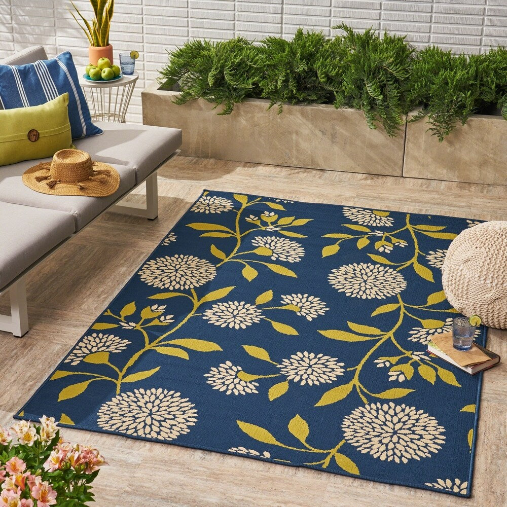 Christopher Knight Home Viola Outdoor Floral Area Rug