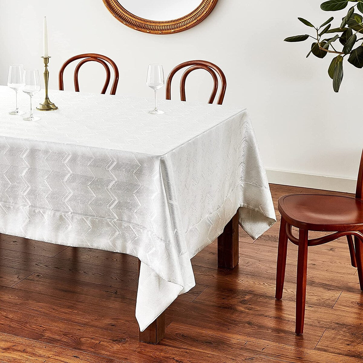 Violet Linen Princess Zig Zag Vertical Stripes Chevron Tablecloth