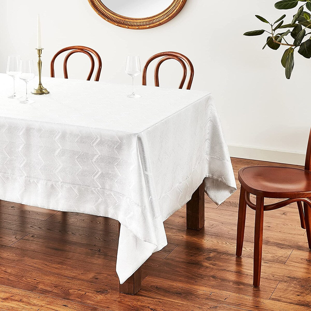 Violet Linen Princess Zig Zag Vertical Stripes Chevron Tablecloth