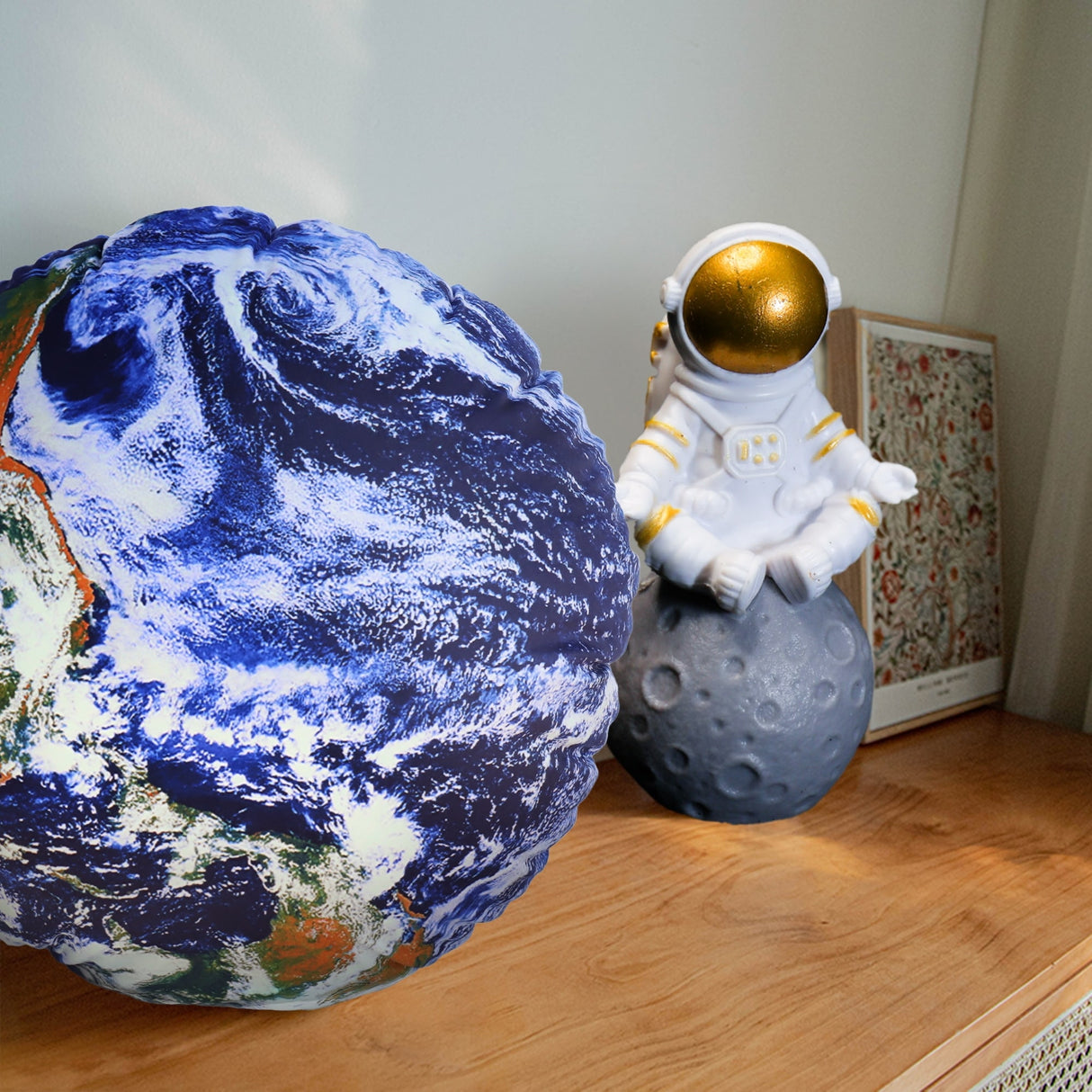 WOWMAX Solar System Planet Pillows Outer Space Educational Nursery Kid