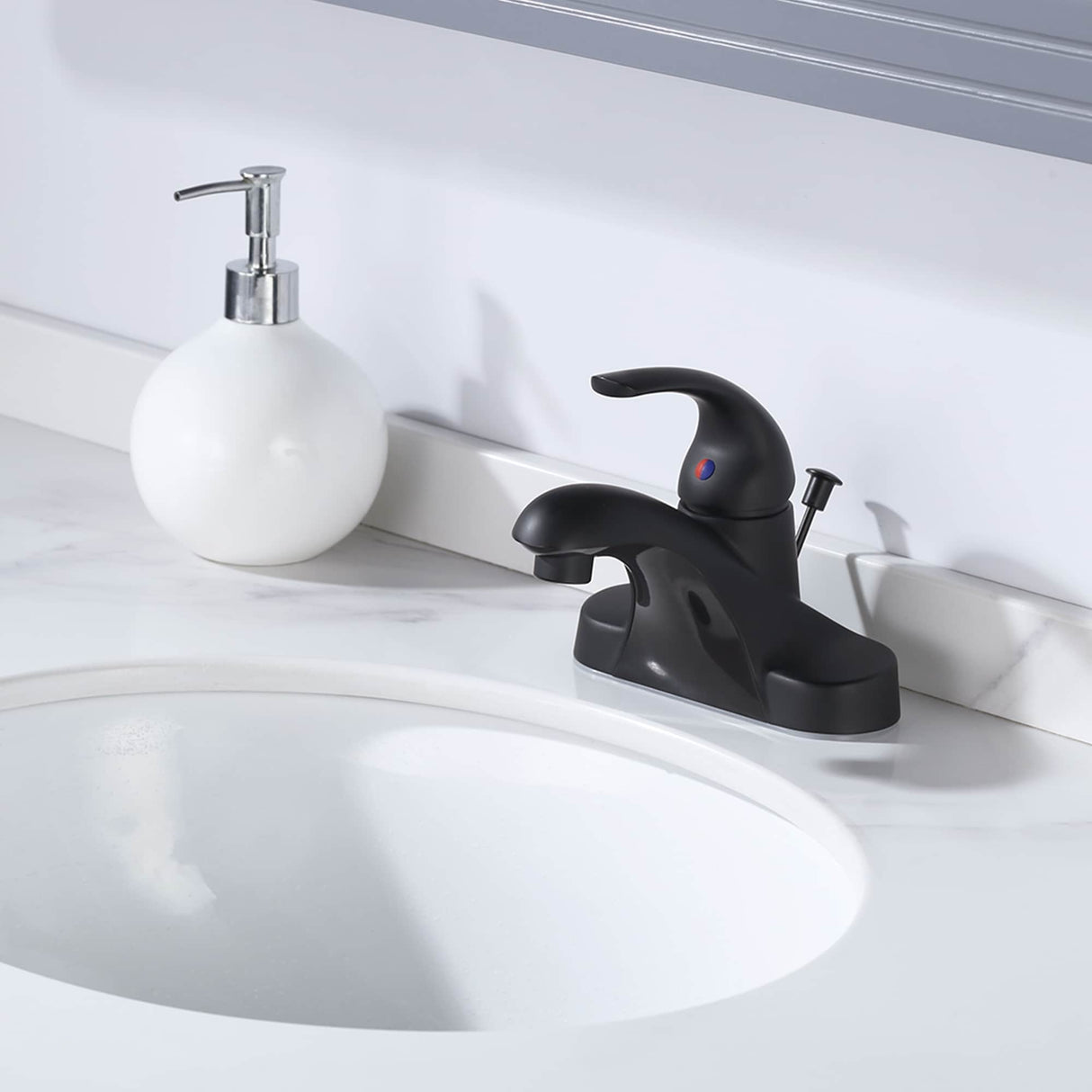 WOWOW 4 in. Centerset Single-Handle Low Arc Bathroom Faucet with Drain Kit Included