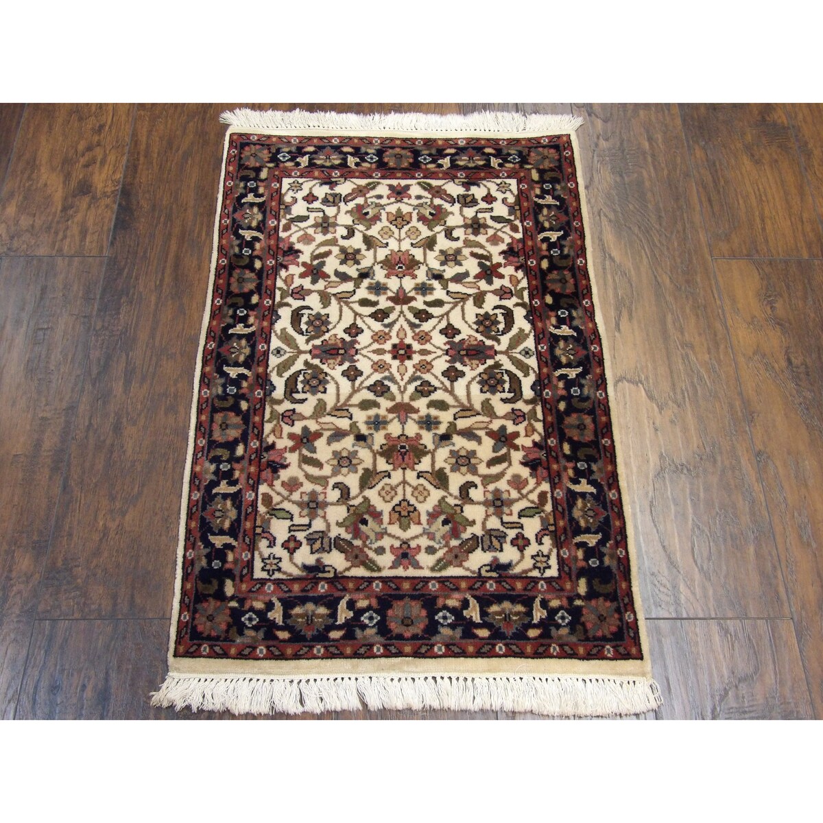 Wahi Rugs Hand Knotted Fine Traditional 2'0"x3'0"