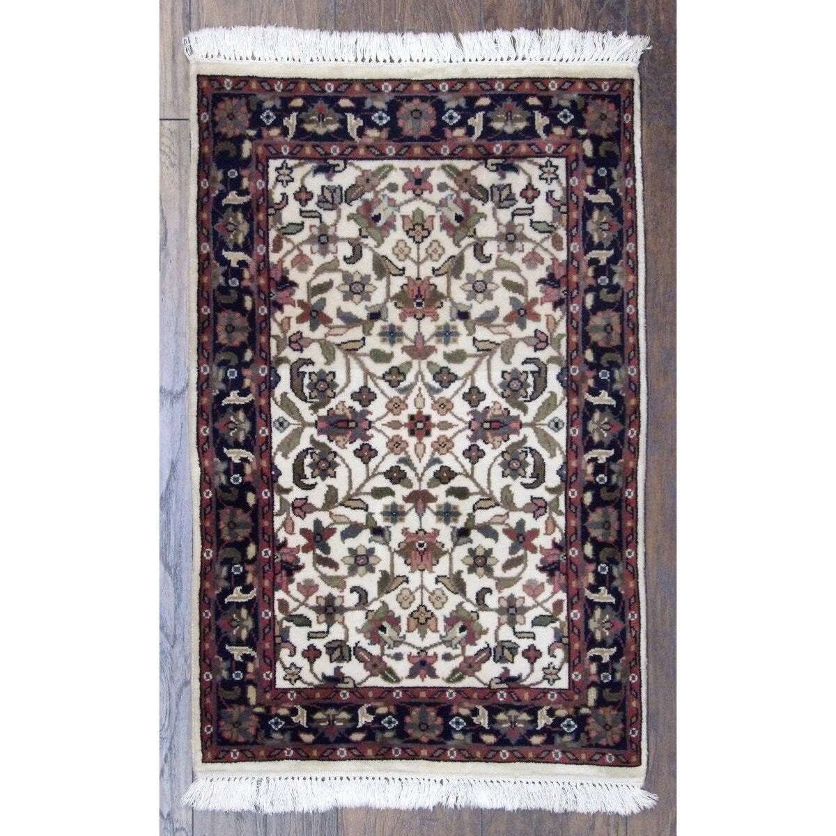 Wahi Rugs Hand Knotted Fine Traditional 2'0"x3'0"