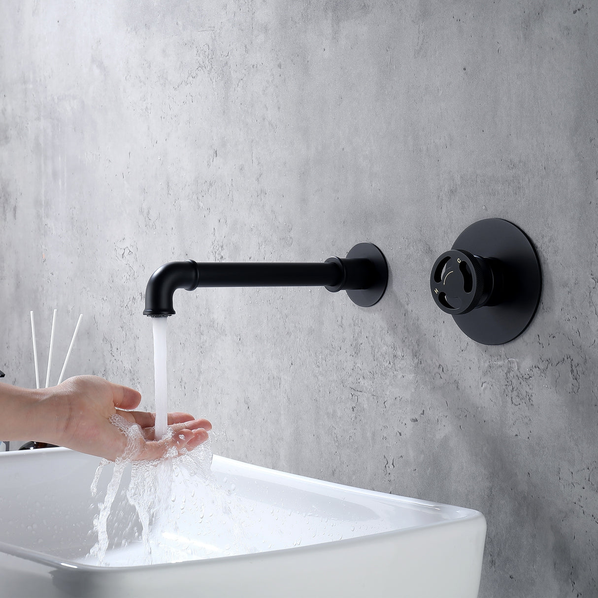 Modern Wall Mounted Single Handle Bathroom Sink Faucet in Black/Gold