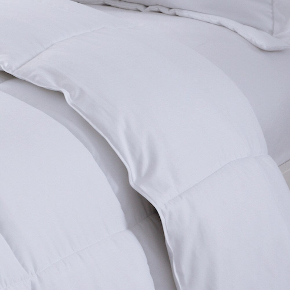 Water and Stain Resistant Down Alternative 3-piece Comforter Set