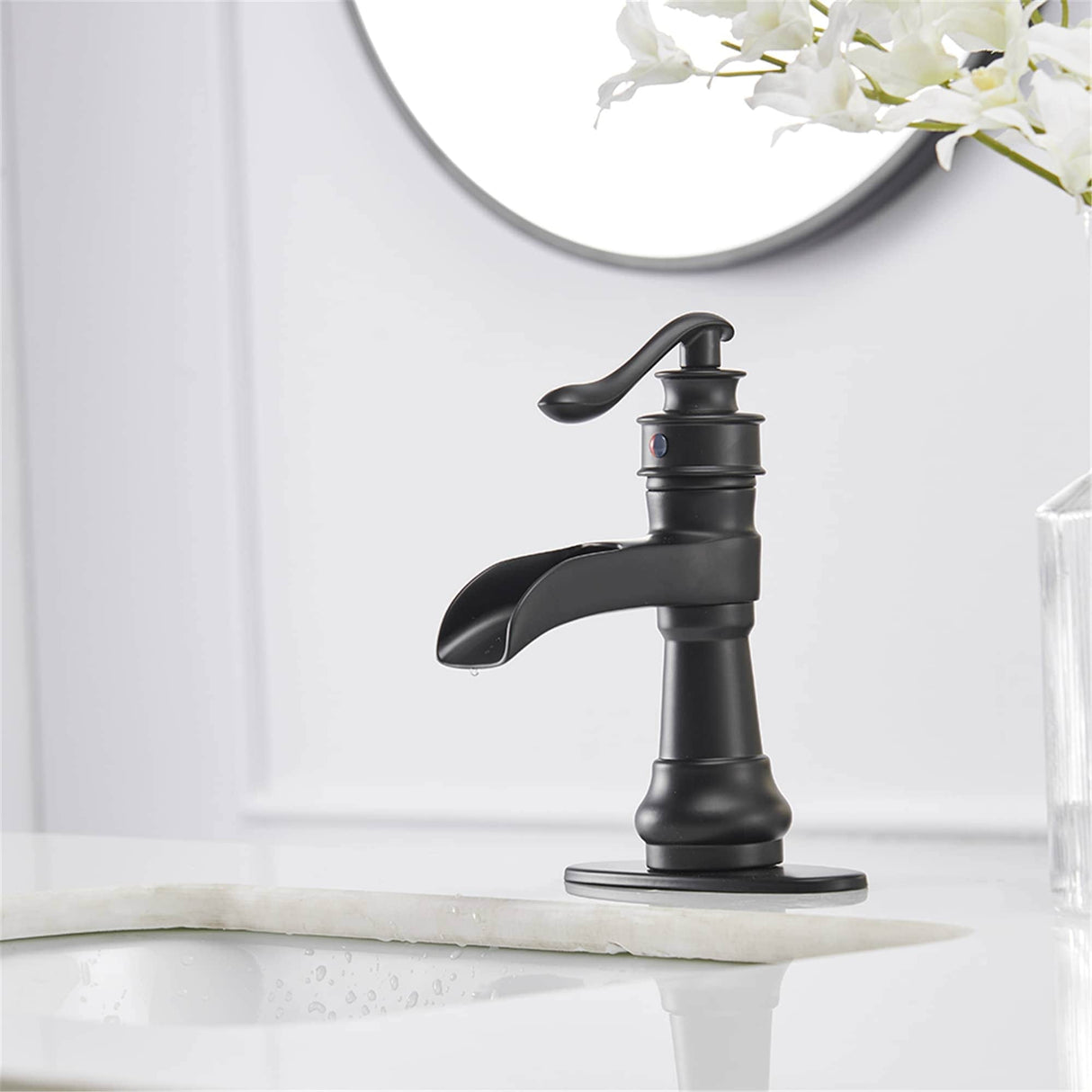 Waterfall Single Handle Bathroom Faucet With Drain Assembly Single Hole Bathroom Sink Faucets Modern Basin Vanity Mixer Taps