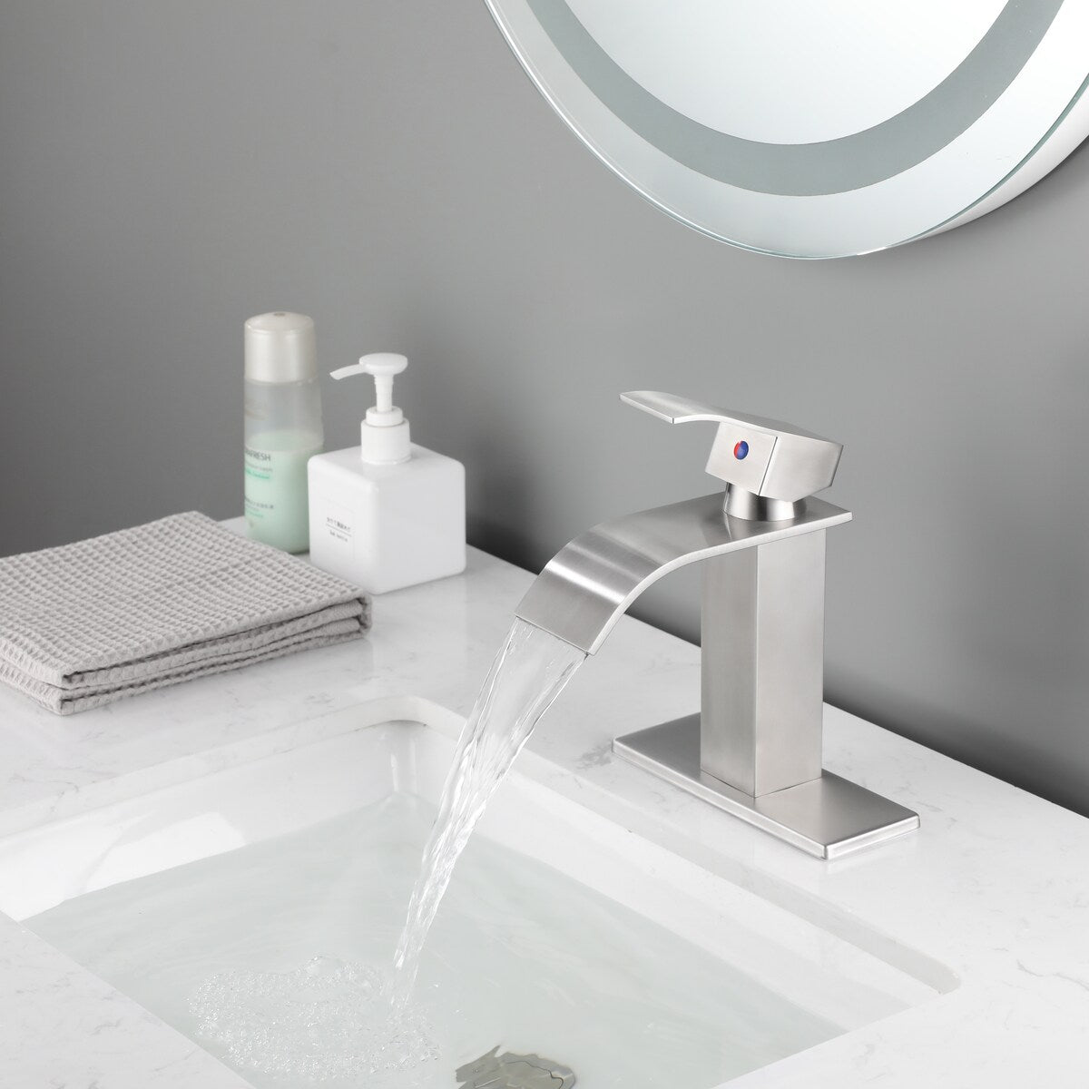 Waterfall Spout Bathroom Faucet,Single Handle Bathroom Vanity Sink Faucet - 2.36*7.16*4.92