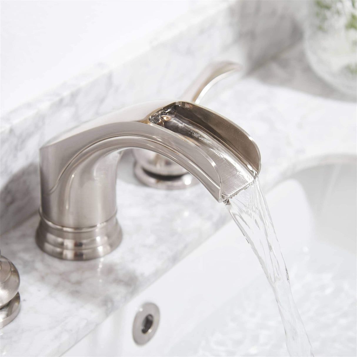 Waterfall Widespread Bathroom Faucet Double Hanlde 8 Inch Bathroom Sink Faucets 3 Hole Modern Basin Vanity Mixer Tap With Valve