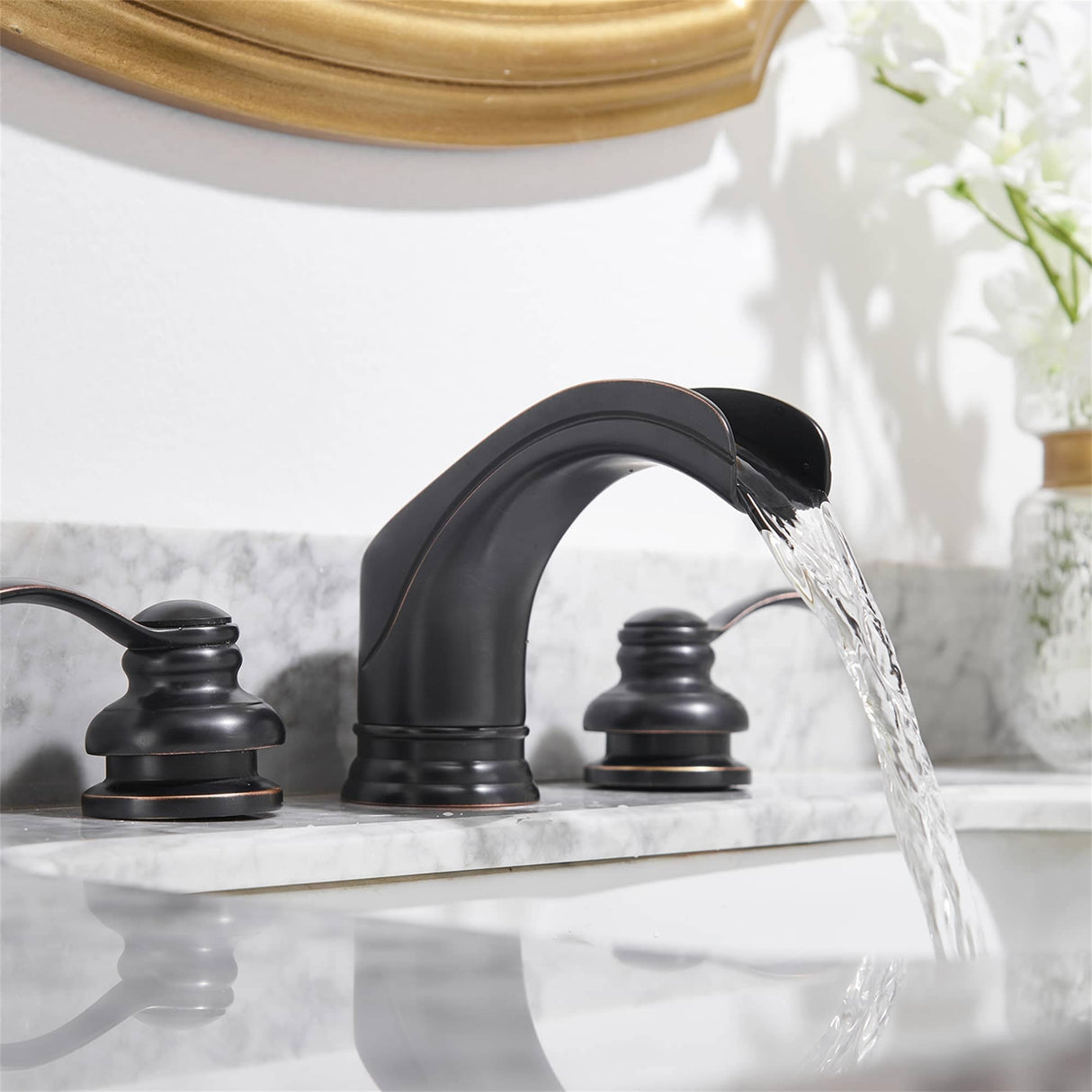 Waterfall Widespread Bathroom Faucet Double Hanlde 8 Inch Bathroom Sink Faucets 3 Hole Modern Basin Vanity Mixer Tap With Valve