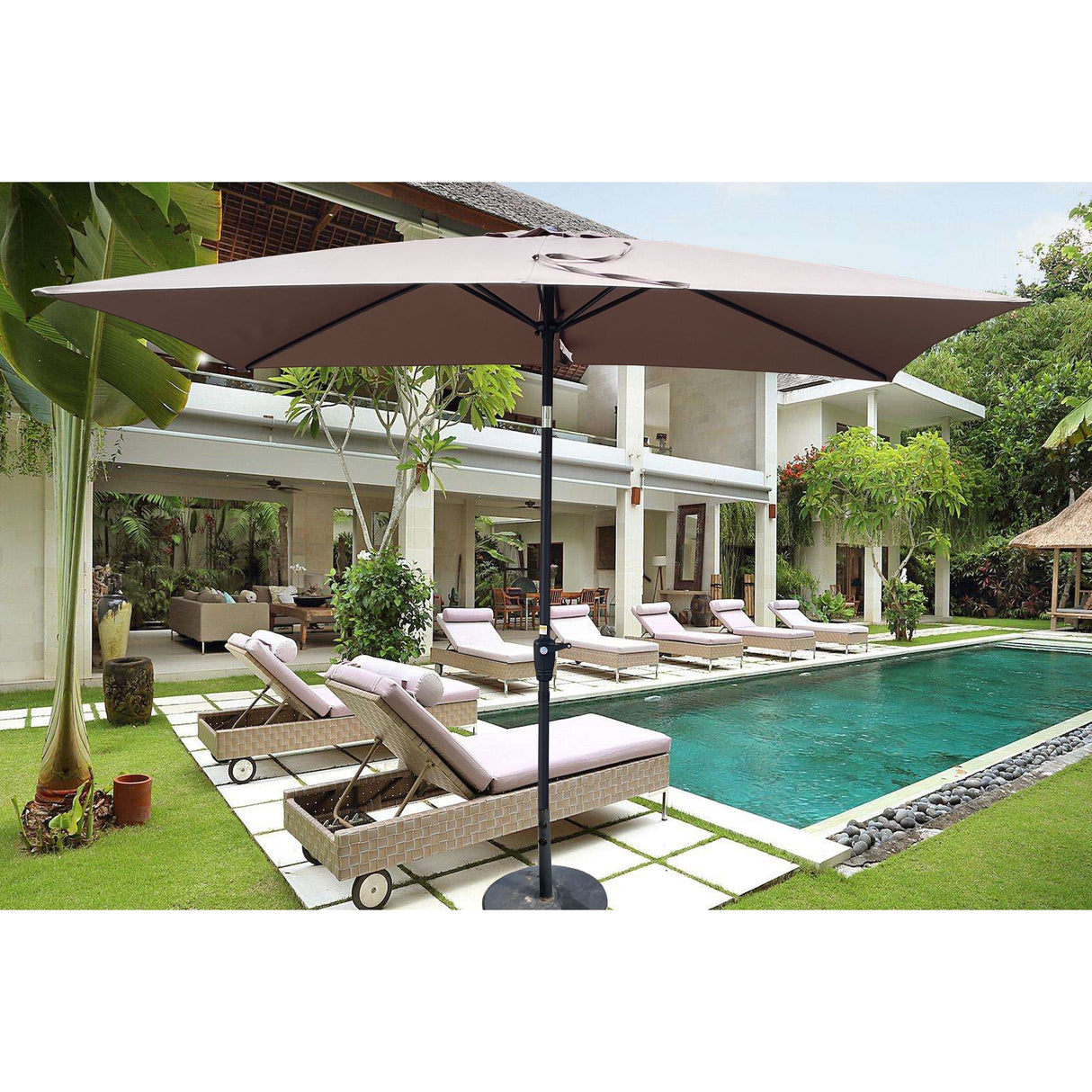 Weatherproof Patio Umbrella with Crank and Tilt Mechanism for Outdoor Spaces