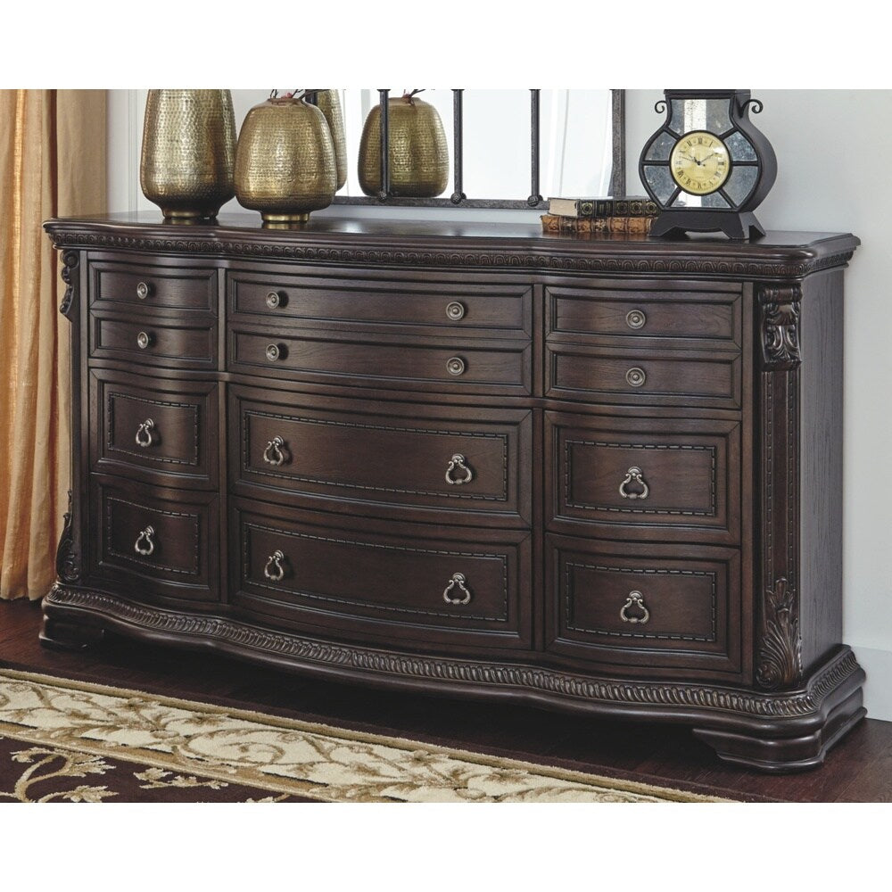 Wellsbrook Dark Brown Elegant 6-Drawer Dresser