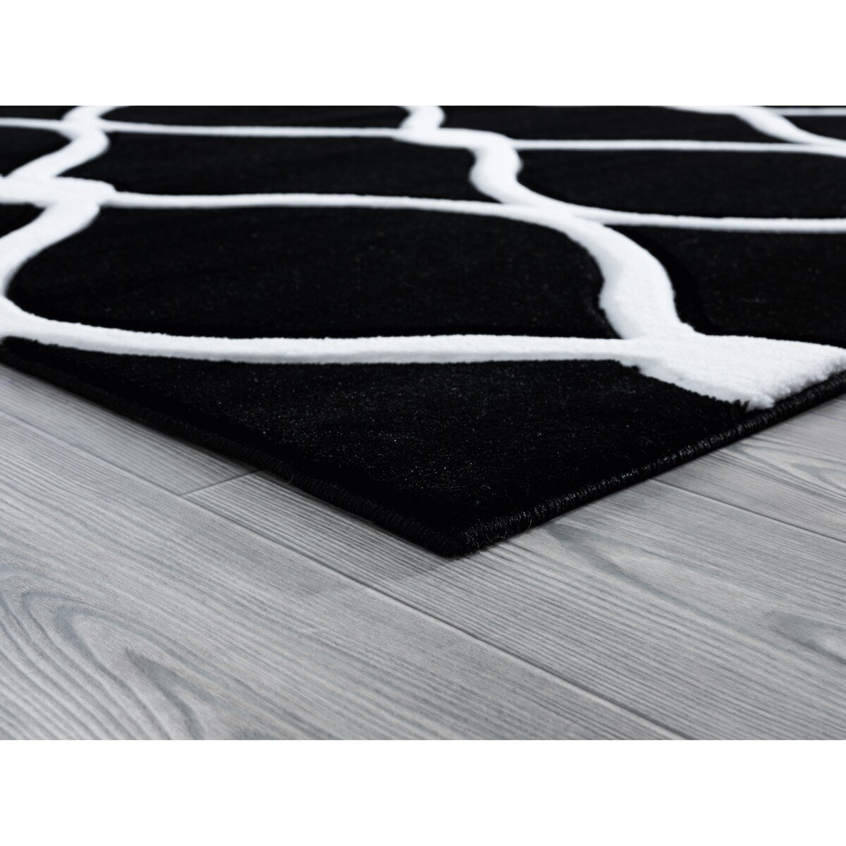 Porch & Den Darlene Hand-Carved Area Rug