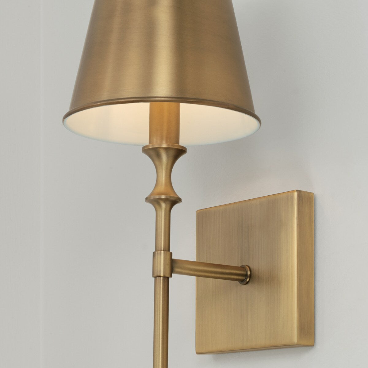Whitney 1-light Aged Brass Wall Sconce - Aged Brass