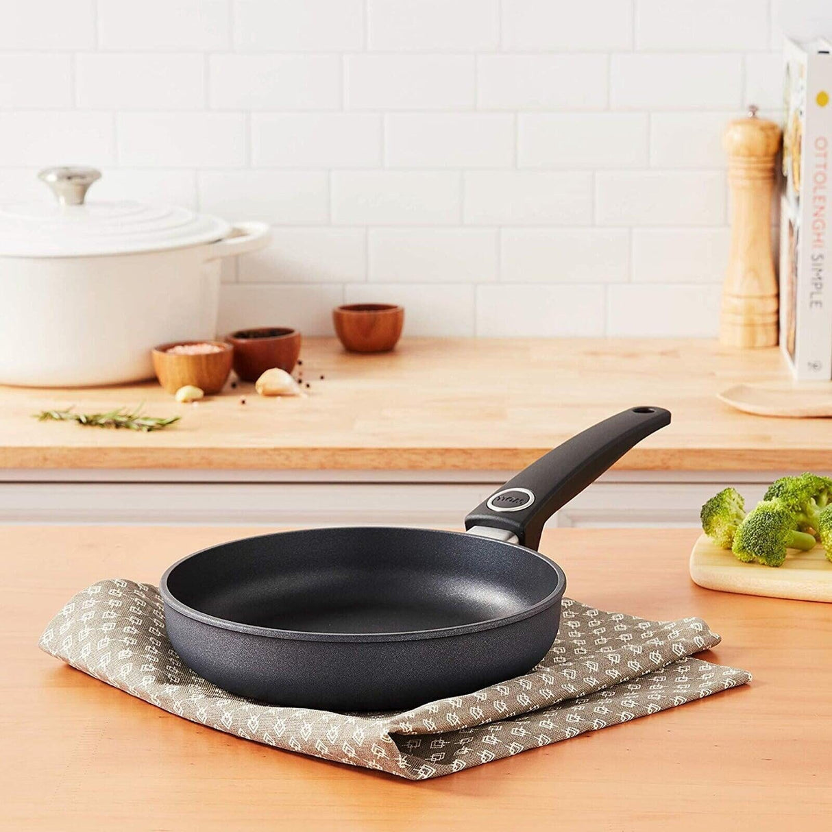 Woll Diamond Light Induction Fry Pan