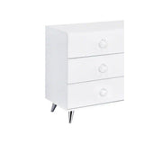 Wooden 6 Drawers Dresser in White Finish