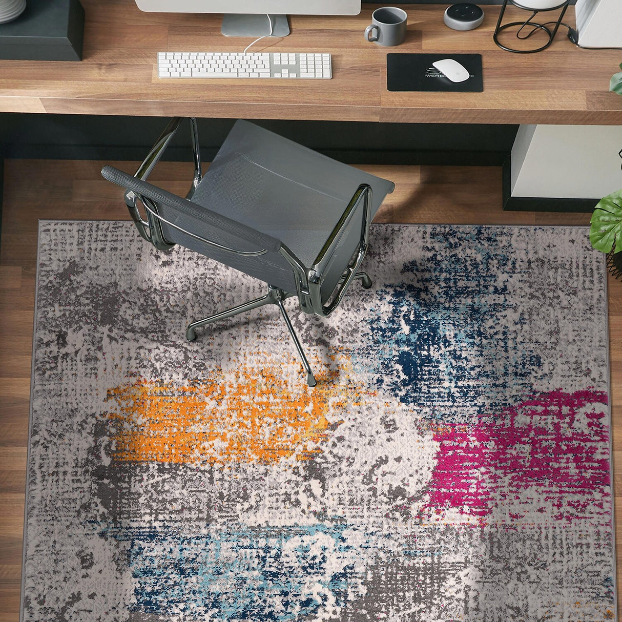 World Rug Gallery Prague Distressed Abstract Area Rug