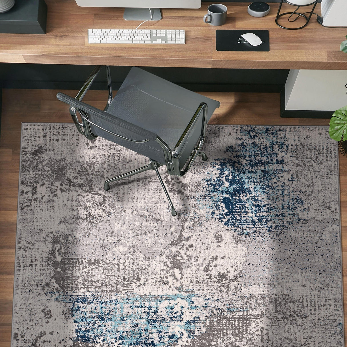 World Rug Gallery Prague Distressed Abstract Area Rug