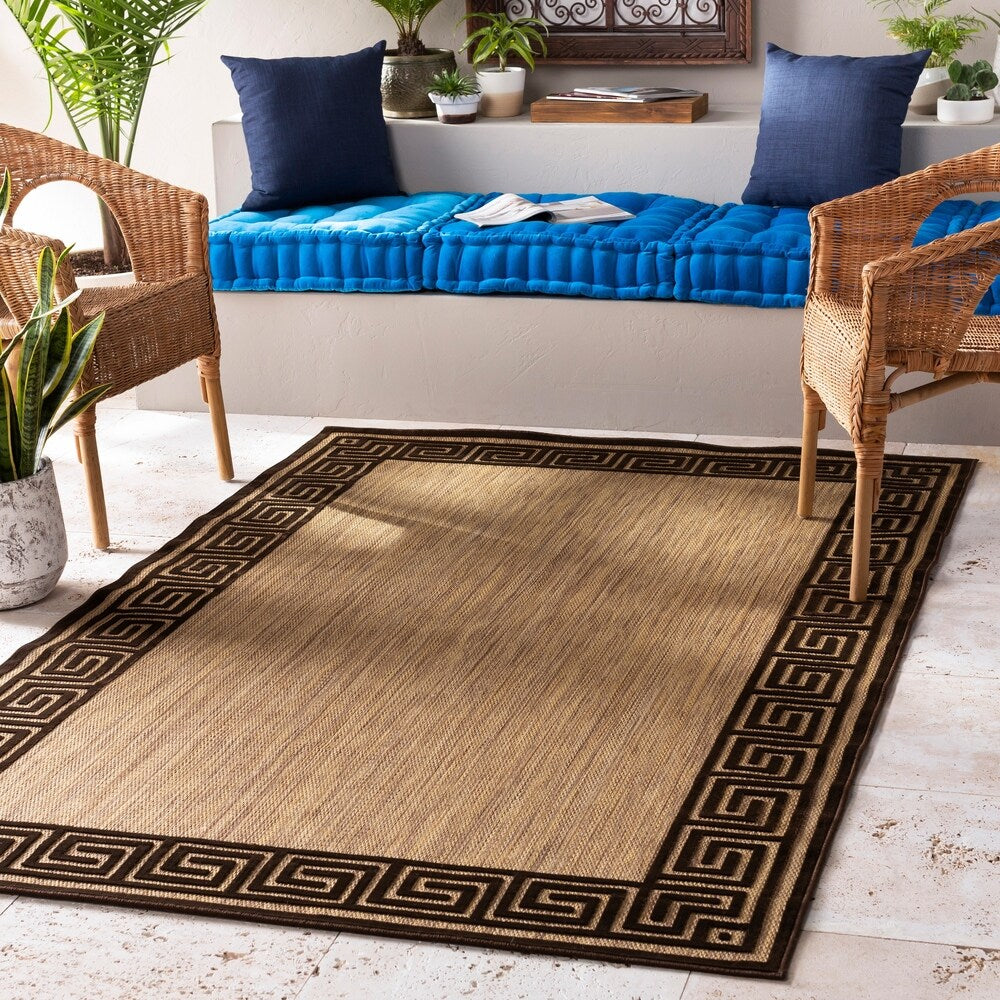 Woven Newbury Indoor/Outdoor Geo Border Area Rug - 5' x 7'6"/Surplus