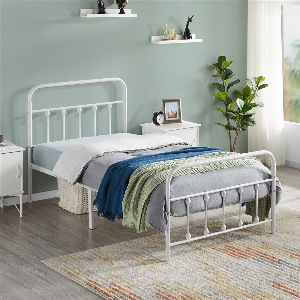 Yaheetech Classic Iron Bed Metal Bed Frames with High Headboard