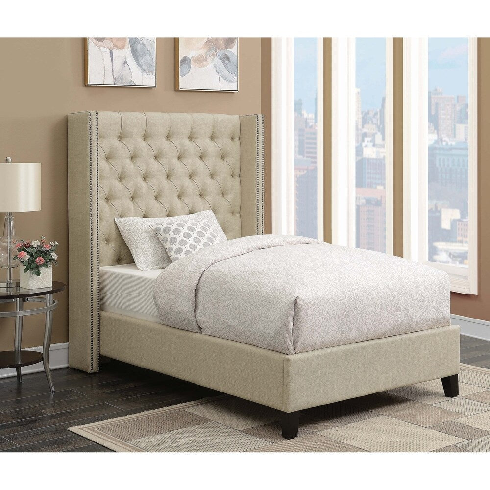 Yarmouth Beige 2-piece Upholstered Bedroom Set with Dresser