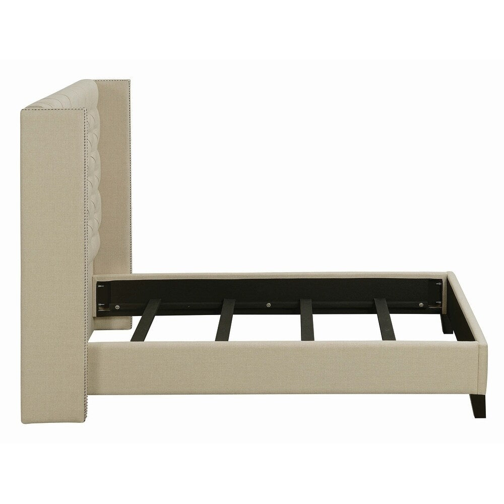 Yarmouth Beige 2-piece Upholstered Bedroom Set with Dresser
