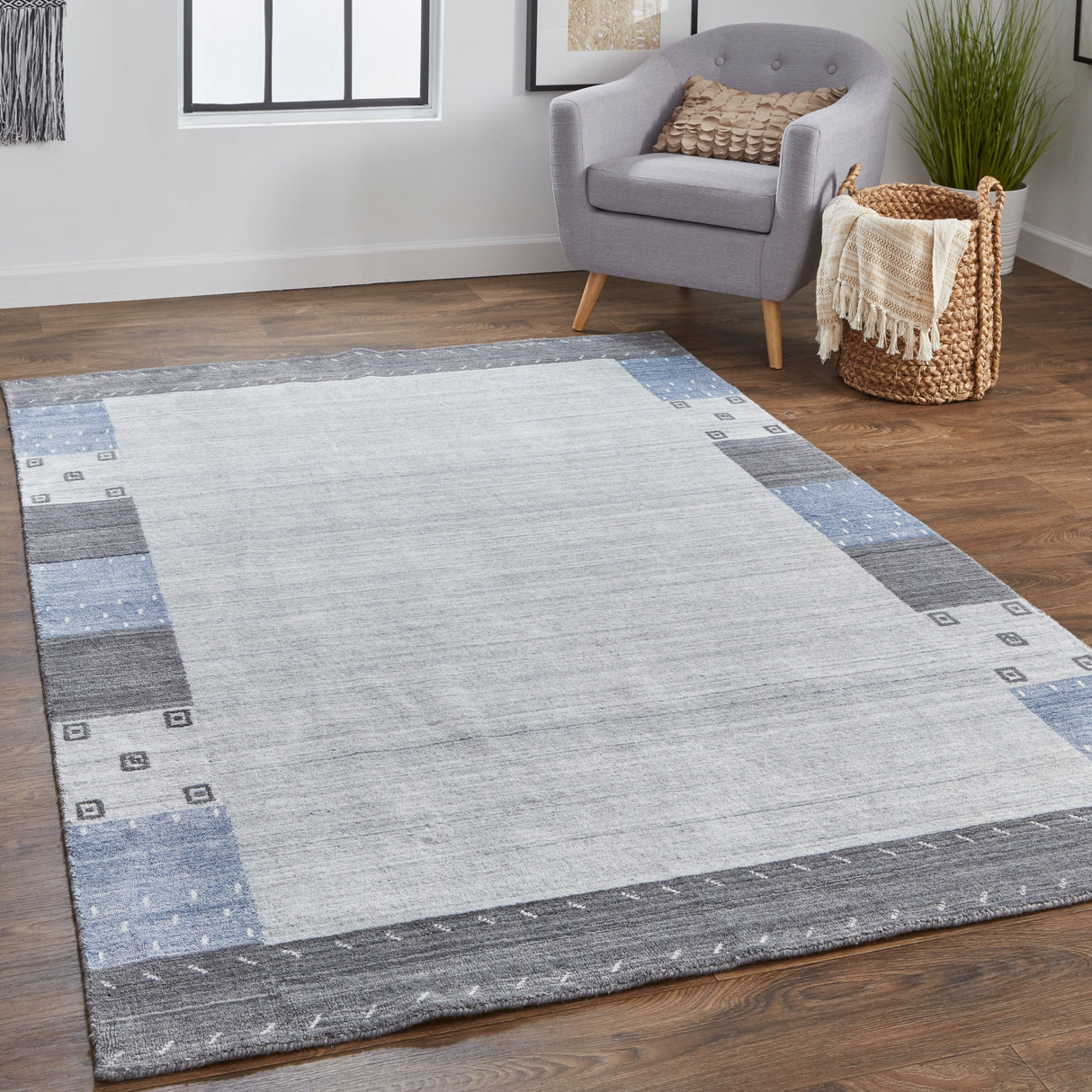 Yurie Contemporary Gebbah Rug, Light Gray/Denim Blue, Area Rug