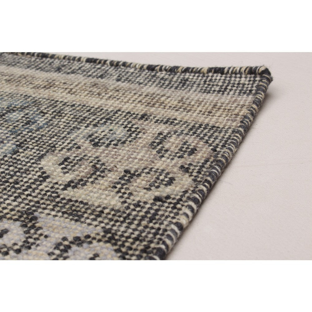 eCarpetGallery Flatweave Kozak 17123 Grey/Black/Ivory Wool and Cotton Sumak Runner Rug (2'6 x 10'0) - 2'6" x 10'