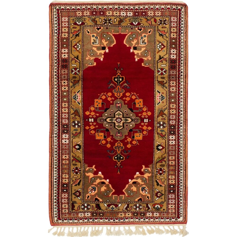 Hand-knotted Hereke Red Wool Rug - 4'0 x 6'9