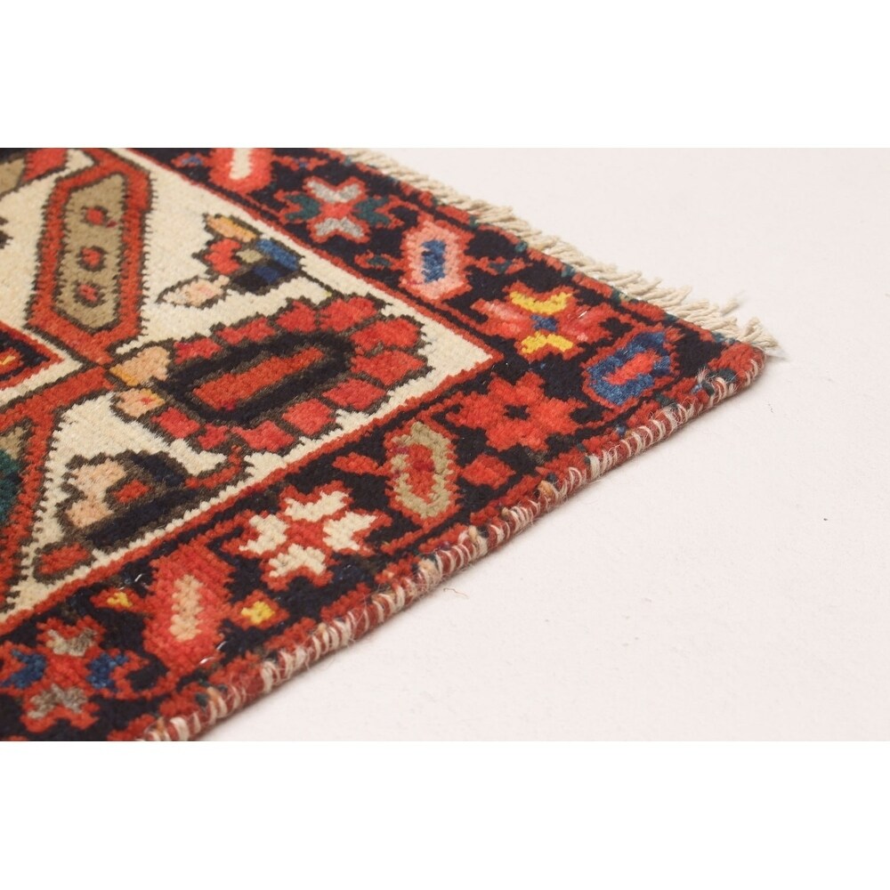 eCarpetGallery Hand-knotted Bakhtiar Dark Copper Wool Rug - 5'0 x 6'5