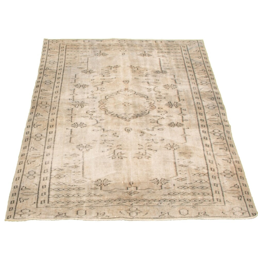 eCarpetGallery Hand-knotted Color Transition Light Grey Wool Rug - 5'0 x 7'11