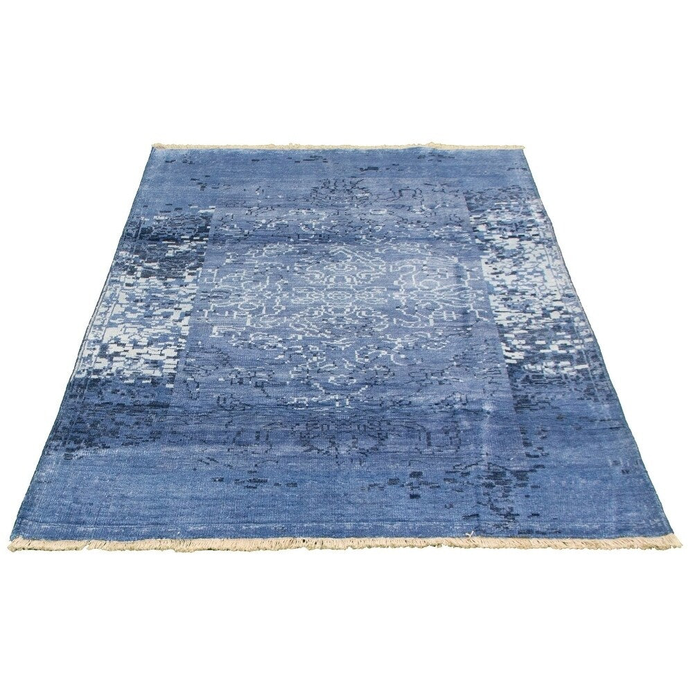 Hand-knotted Color transition Slate Blue Rug - 5'4" x 7'7"/5'4 x 7'7