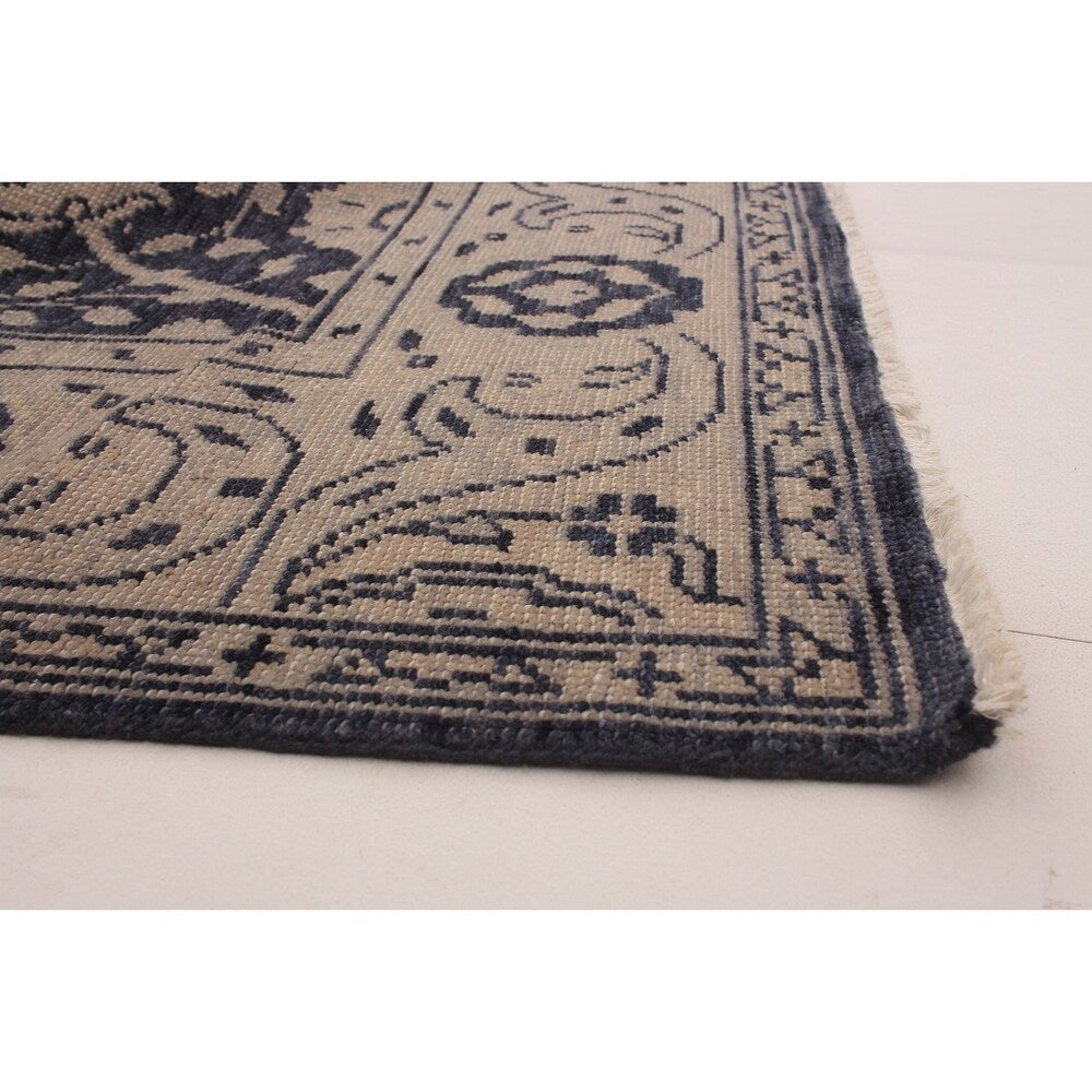 eCarpetGallery Hand-knotted Eternity Dark Navy Wool Rug - 6'0 x 8'11