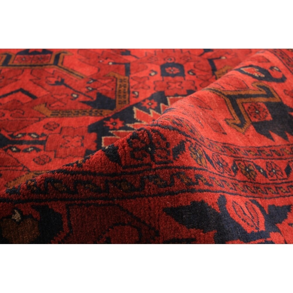 eCarpetGallery Hand-knotted Finest Khal Mohammadi Red Wool Rug - 6'5 x 9'9