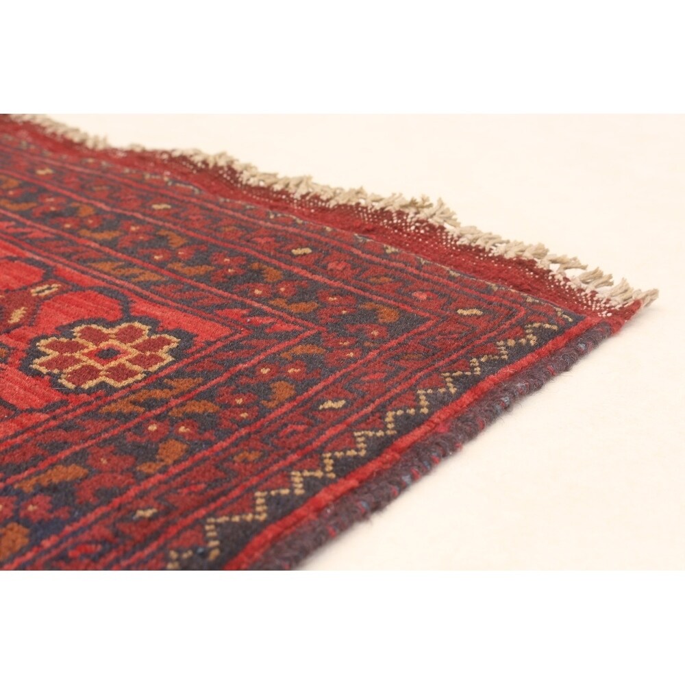 eCarpetGallery Hand-knotted Finest Khal Mohammadi Red Wool Rug - 6'7 x 9'8