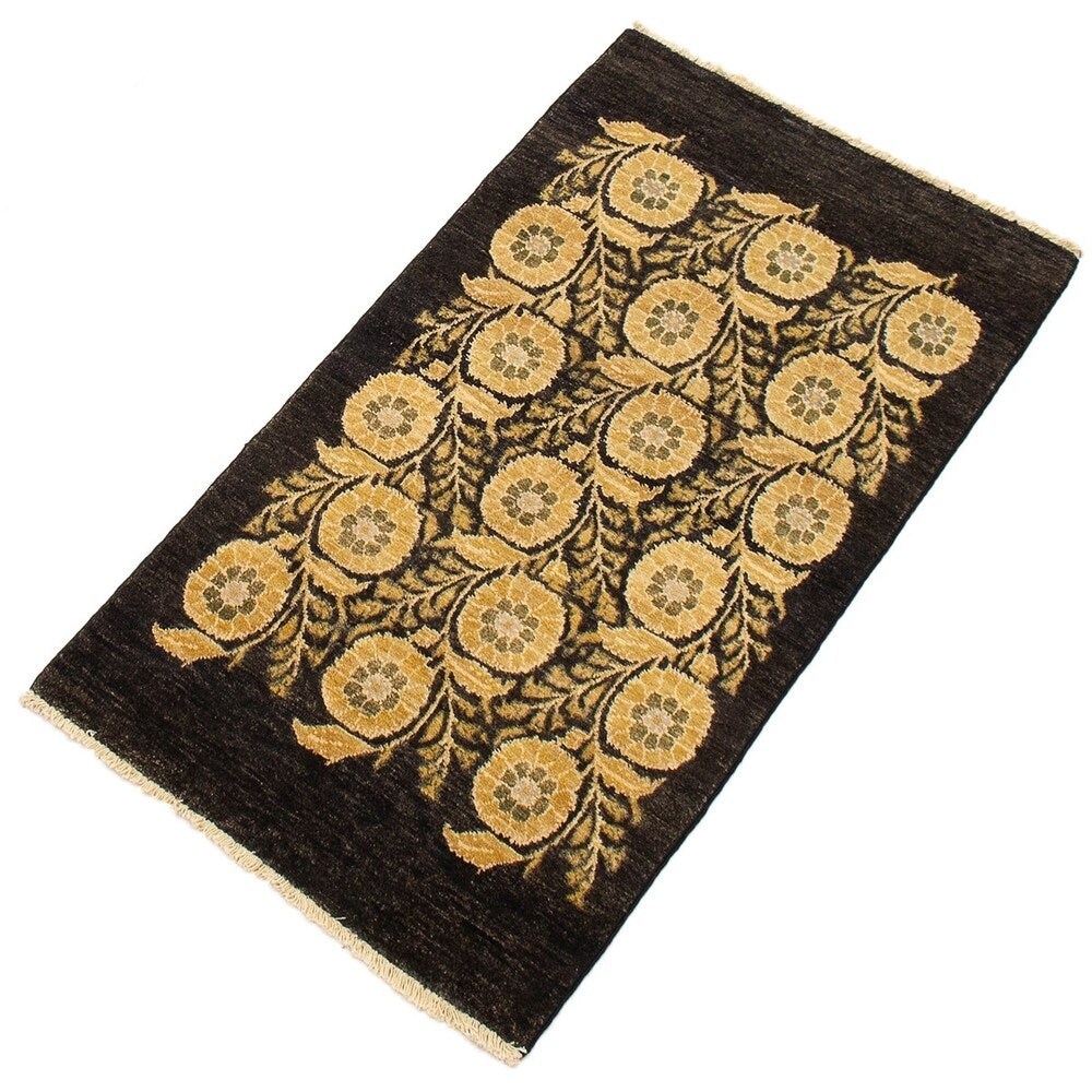 eCarpetGallery Hand-knotted Finest Ziegler Chobi Cream, Wool Rug - 2'10 x 5'0