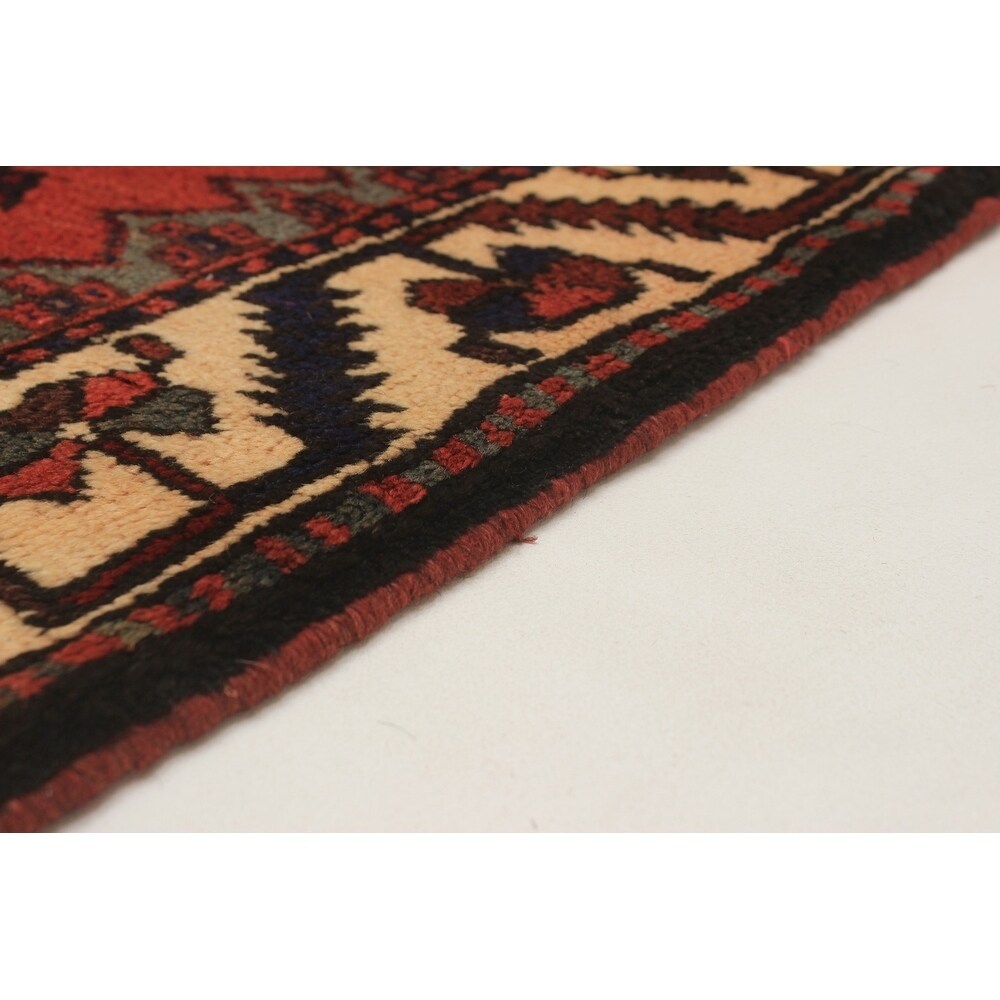 Hand-knotted Hamadan Red Wool Rug - 3'4 x 5'1/3'4" x 5'1"
