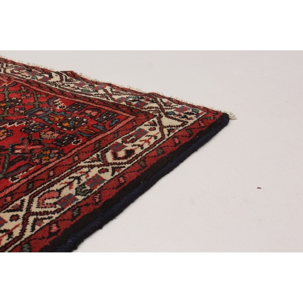 eCarpetGallery Hand-knotted Hosseinabad Red Wool Rug - 2'9 x 13'4