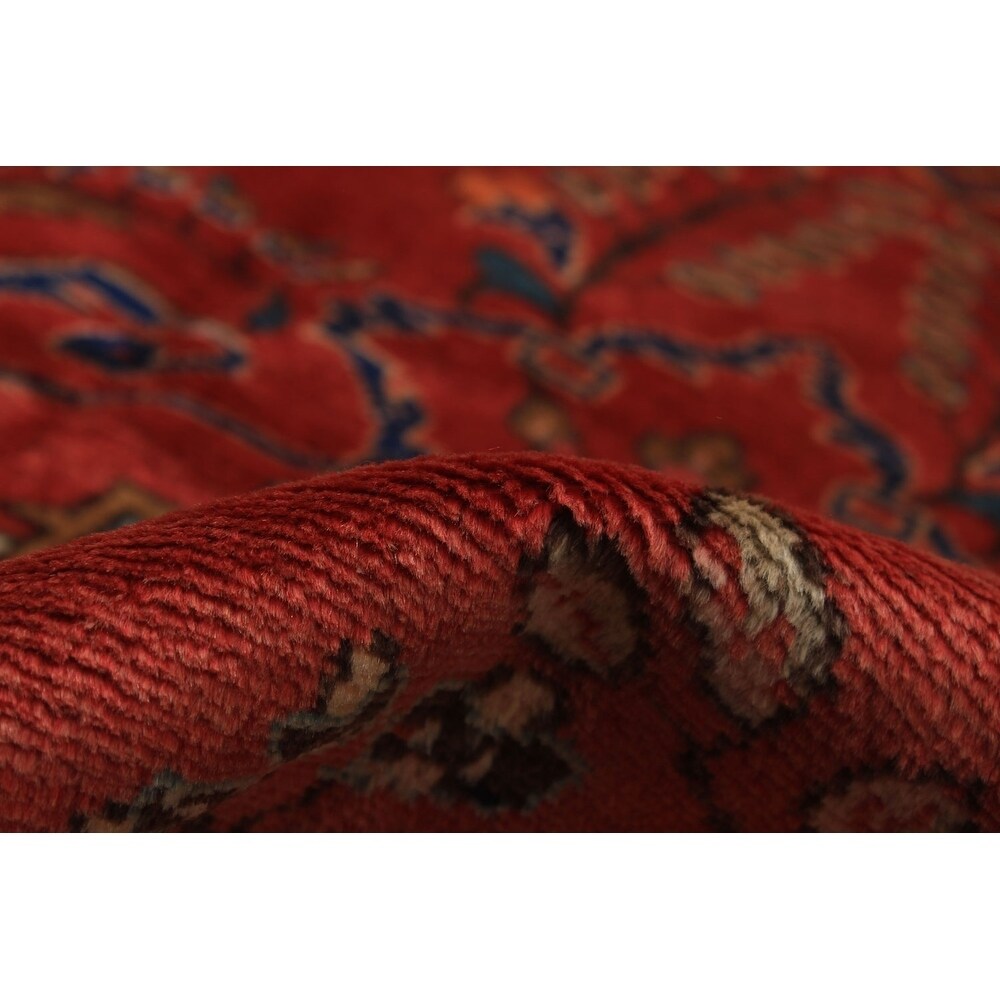 eCarpetGallery Hand-knotted Lilihan Red Wool Rug - 4'1 x 7'3